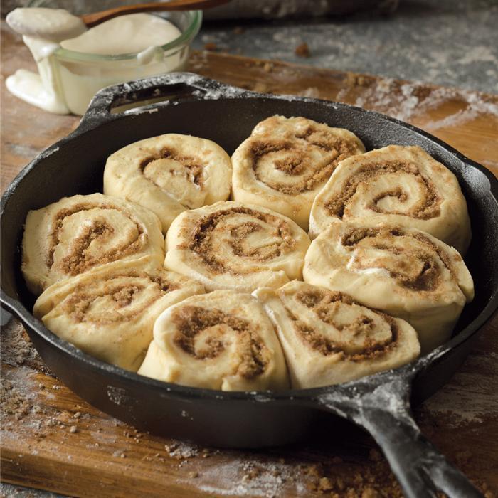 Sticky Pecan-Topped Cinnamon Buns